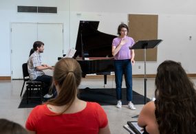 2026-acad-stage-duo-chant-piano-main